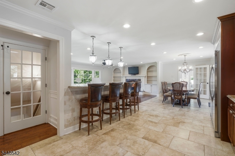 65 Washington Valley Road Warren, NJ 07059 - Photo 15 of 49