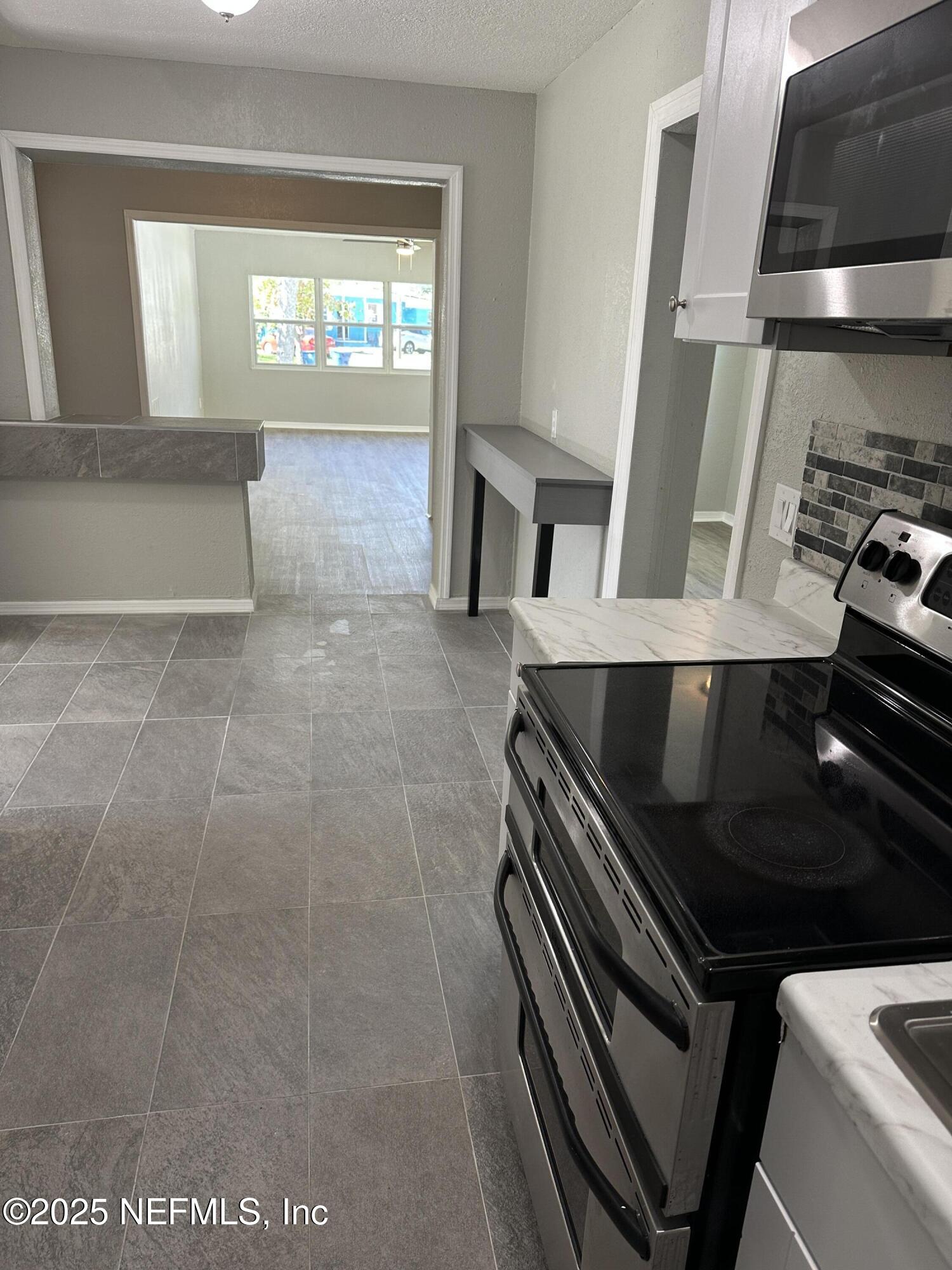 5603 Bree Road Jacksonville, FL 32209 - Photo 19 of 47 19) 64074-68fe9eaaab720