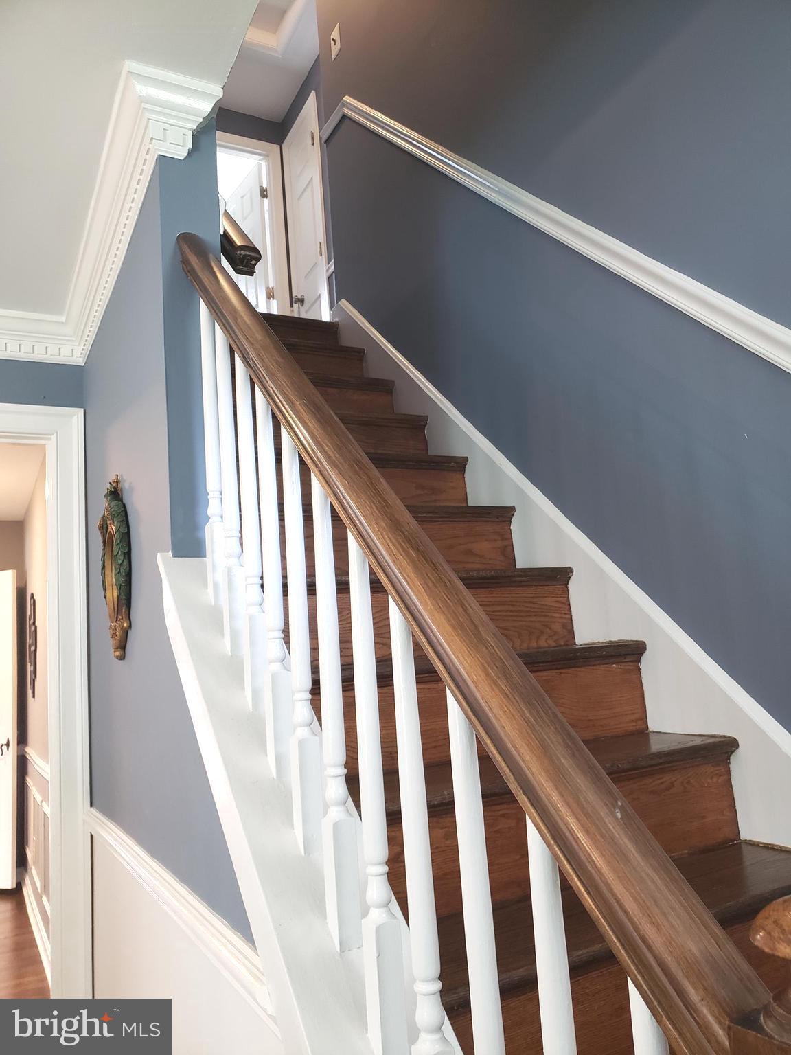 12617 Bluhill Road Silver Spring, MD 20906 - Photo 5 of 44 DR Stairwell to 2nd Floor