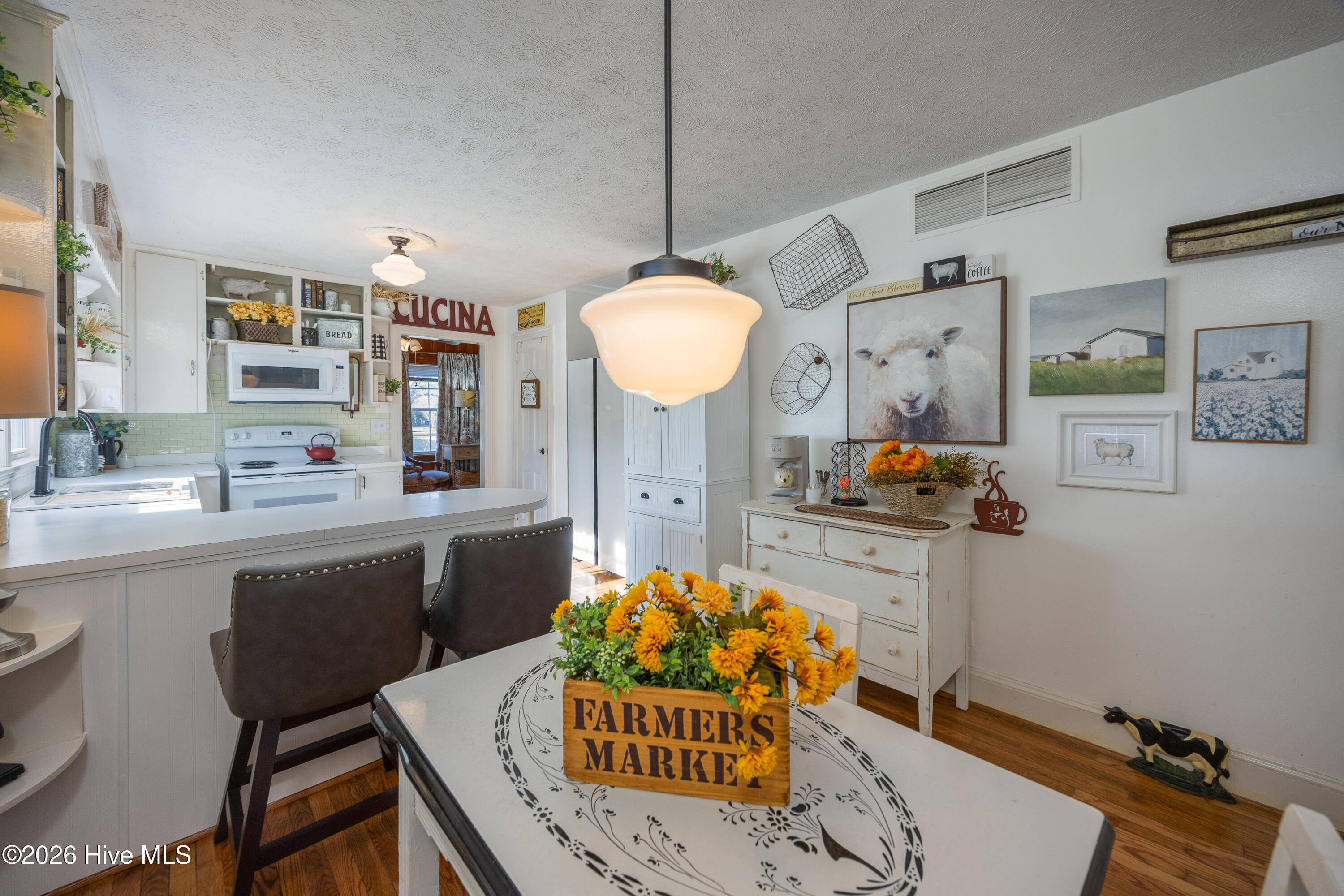 506 West Clinton Street Roseboro, NC 28382 - Photo 13 of 40 506 W Clinton St-18