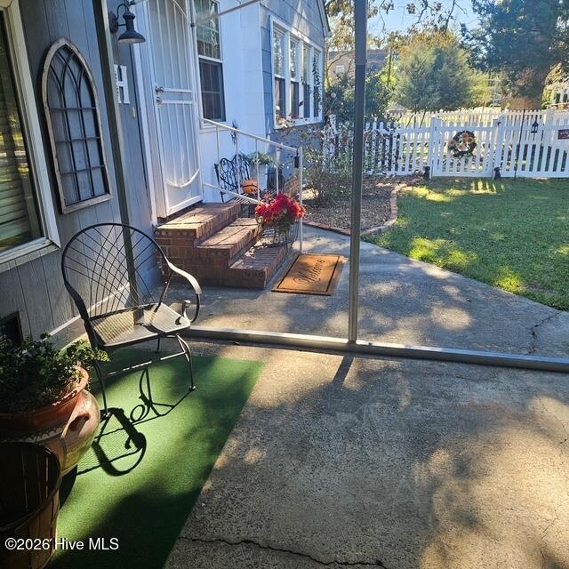 506 West Clinton Street Roseboro, NC 28382 - Photo 35 of 40 Breezeway Photo