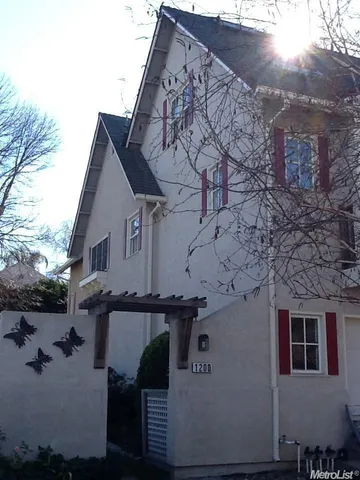 $565,000 | 1200 2nd Avenue, Walnut Grove, CA 95690