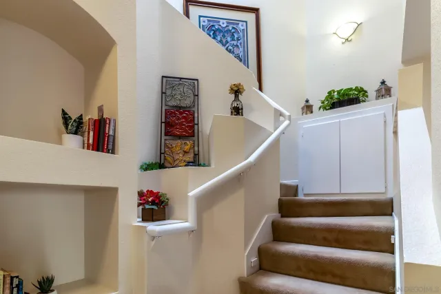 a view of entryway and hall