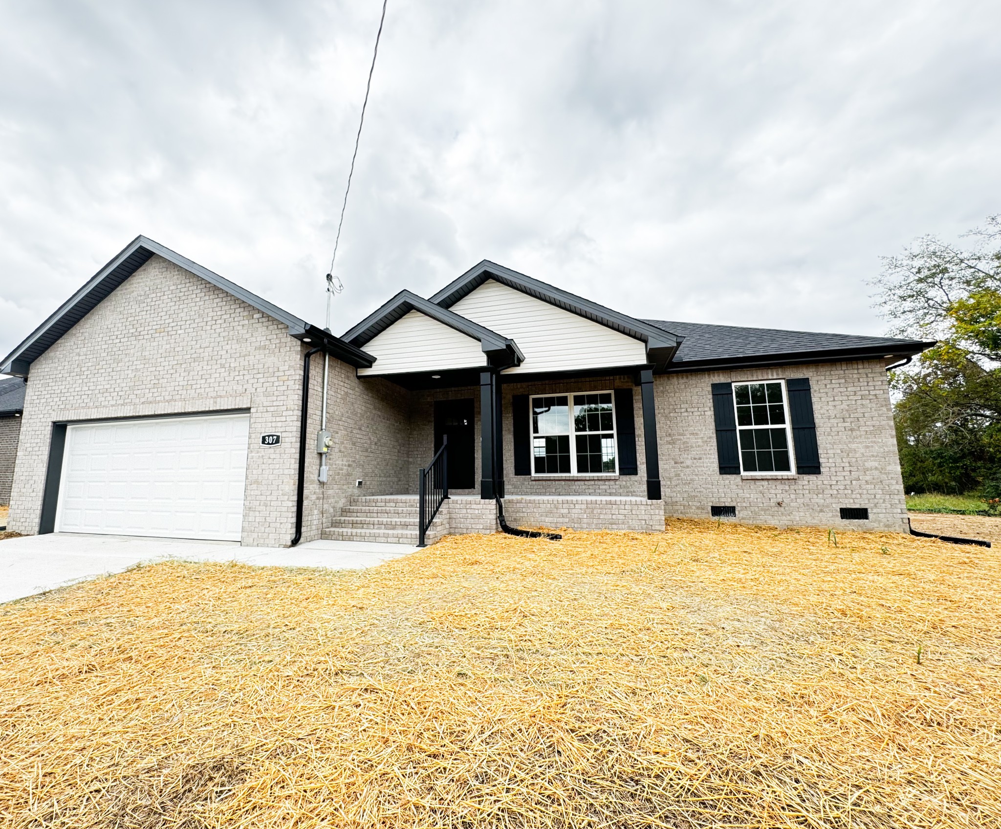 307 Lucas Road Shelbyville, TN 37160 - Photo 2 of 2 Gallery Image 2