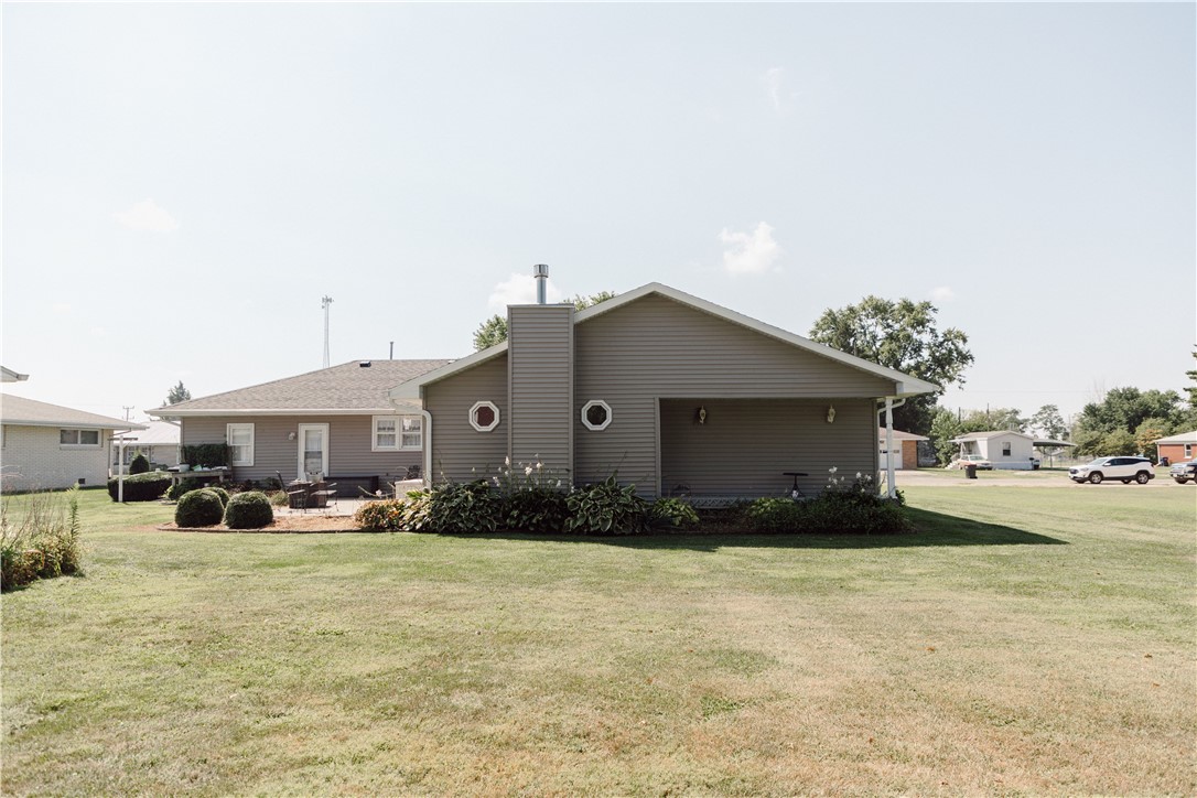 112 West Samuel Street Assumption, IL 62510 - Photo 13 of 19 Gallery Image 13