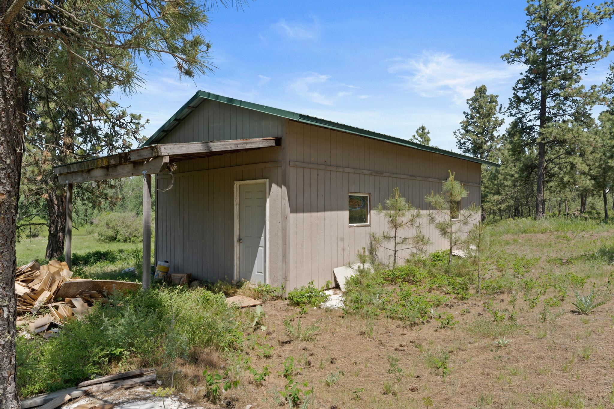1611 East Smythe Road Spangle, WA 99031 - Photo 25 of 29