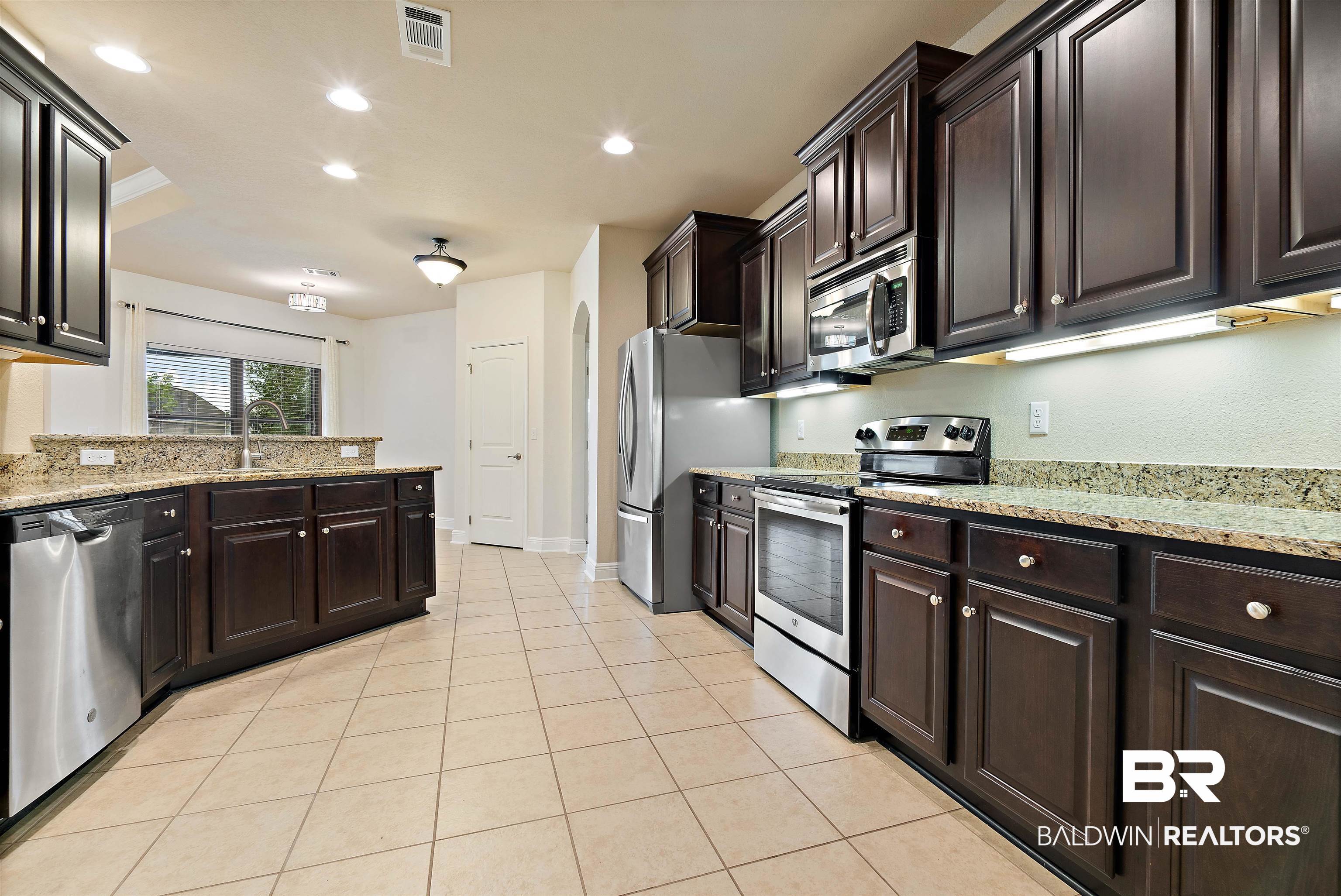 7084 Rocky Rd Loop Gulf Shores, AL 36542 - Photo 7 of 34 Gallery Image 7