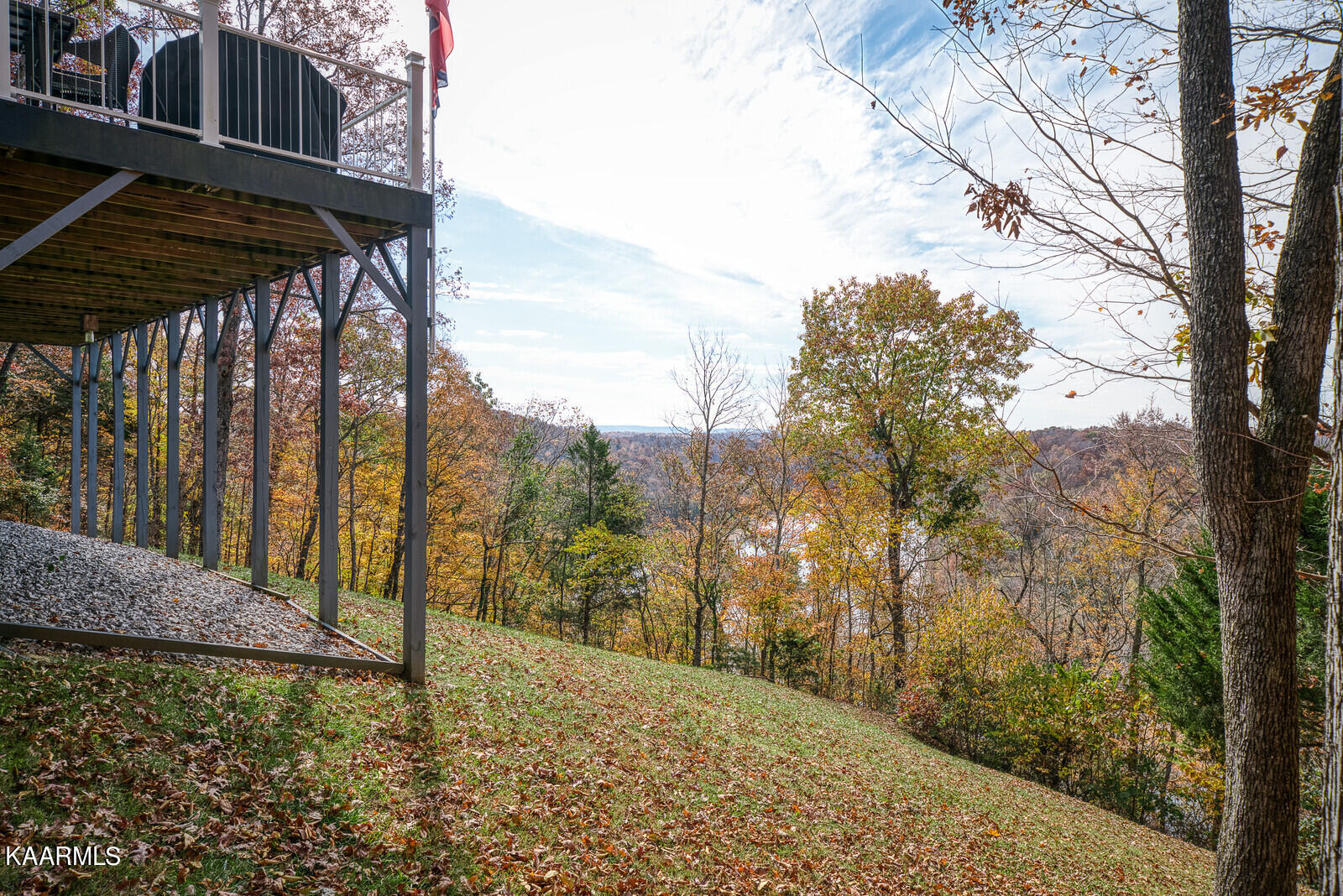 150 Rindler Ridge Byrdstown, TN 38549 - Photo 17 of 52 17_150_Rindler_Ridge_Byrdstown099_TNPC2_