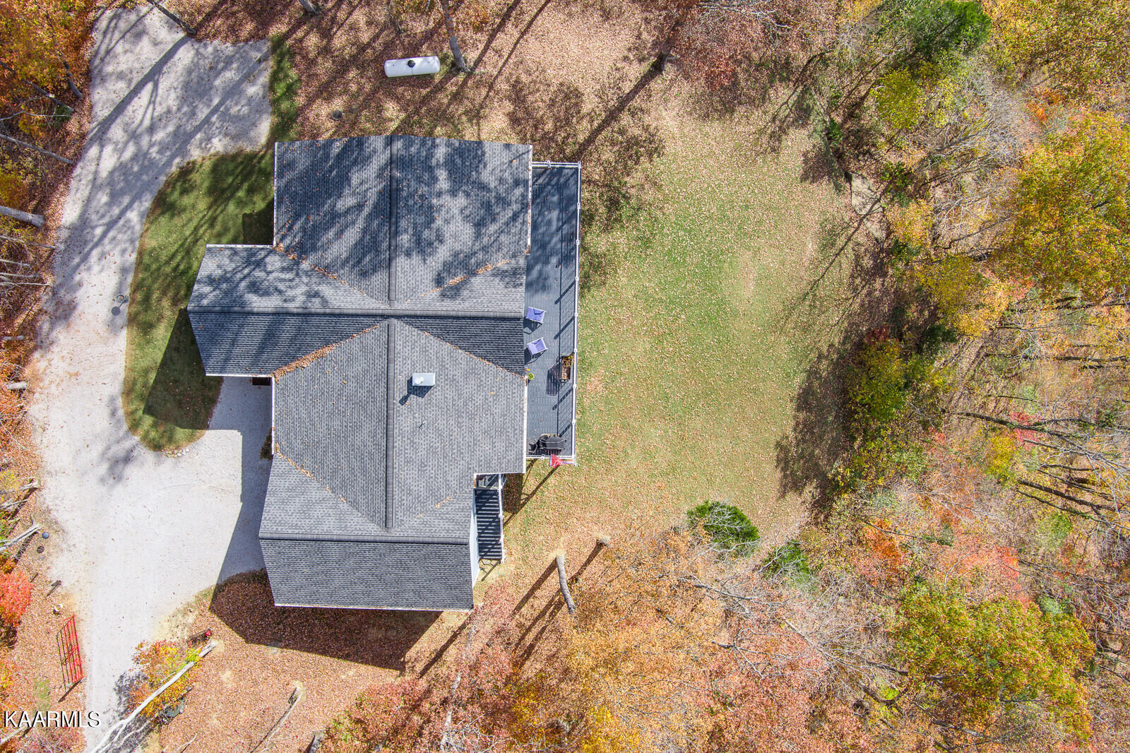 150 Rindler Ridge Byrdstown, TN 38549 - Photo 44 of 52 44_MAX_0167_HDR2_mls