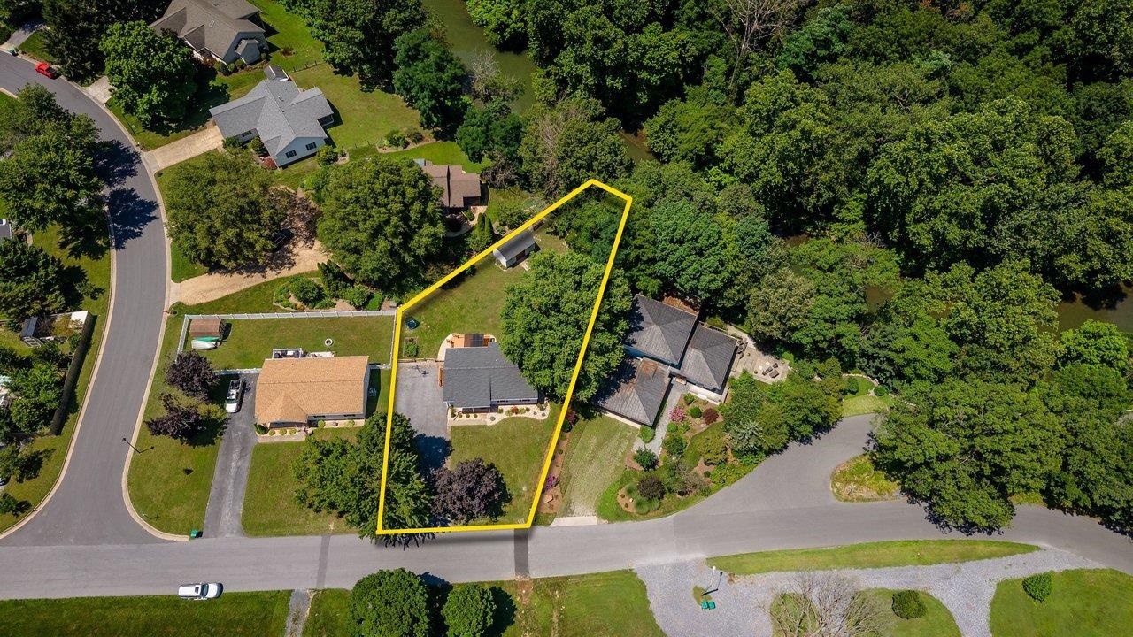 503 East Riverside Drive Bridgewater, VA 22812 - Photo 5 of 65