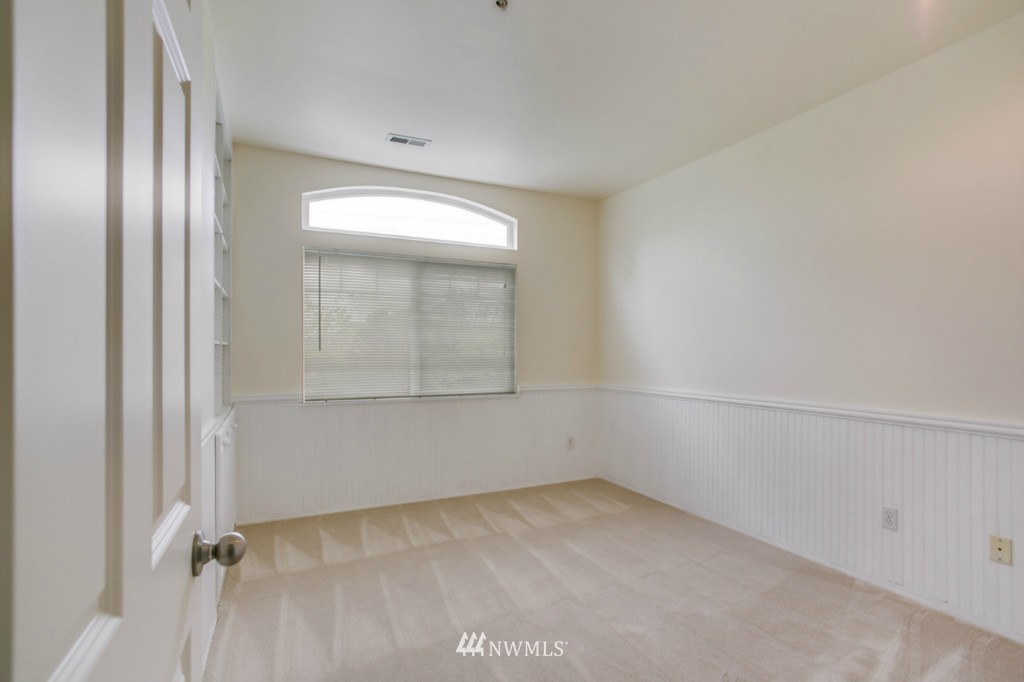 400 South 46th Place, Unit F Renton, WA 98055 - Photo 16 of 20