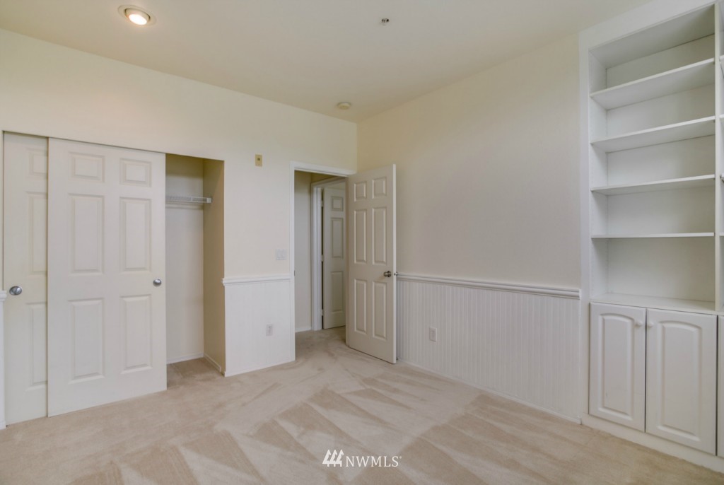 400 South 46th Place, Unit F Renton, WA 98055 - Photo 17 of 20