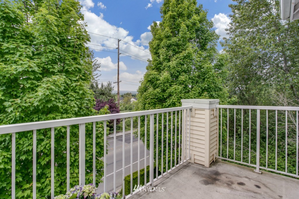400 South 46th Place, Unit F Renton, WA 98055 - Photo 10 of 20
