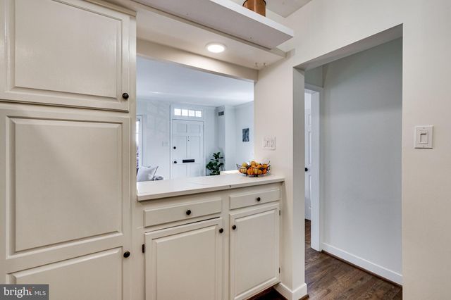 $730,000 | 552 North St Asaph Street, Alexandria, VA 22314