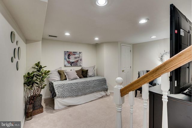 $730,000 | 552 North St Asaph Street, Alexandria, VA 22314