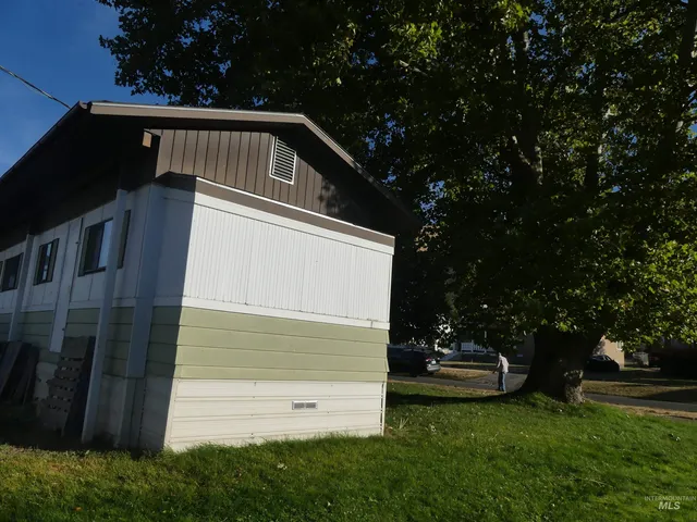 $140,000 | 883 Arlington Street, Pomeroy, WA 99347