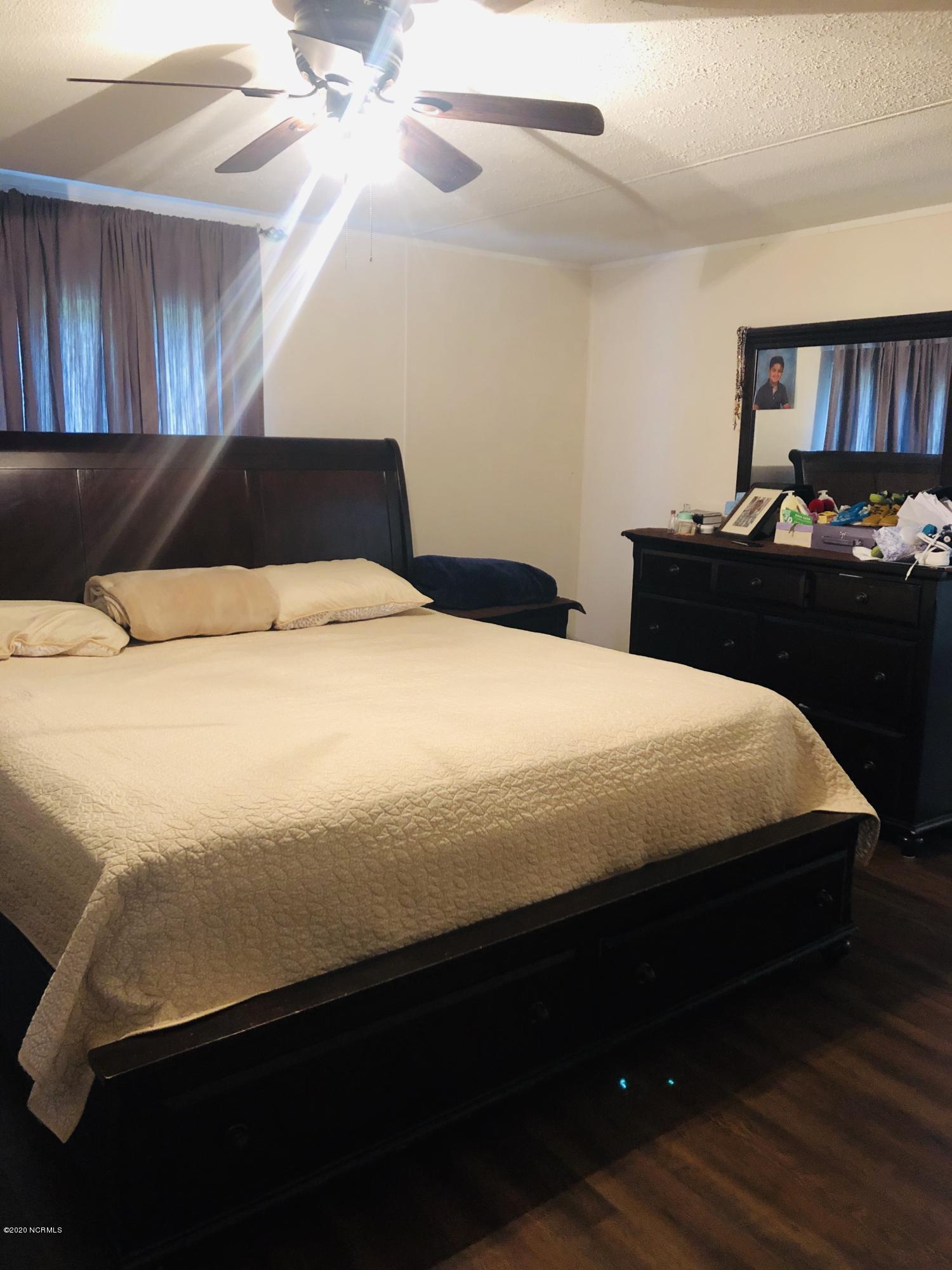 1155 Henderson Road Jacksonville, NC 28540 - Photo 20 of 35 IMG-9541