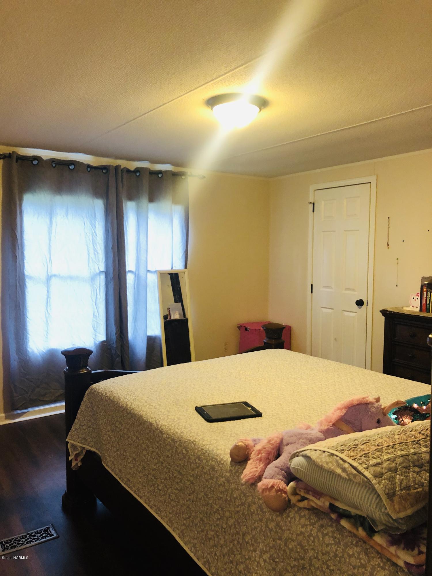 1155 Henderson Road Jacksonville, NC 28540 - Photo 29 of 35 IMG-9559