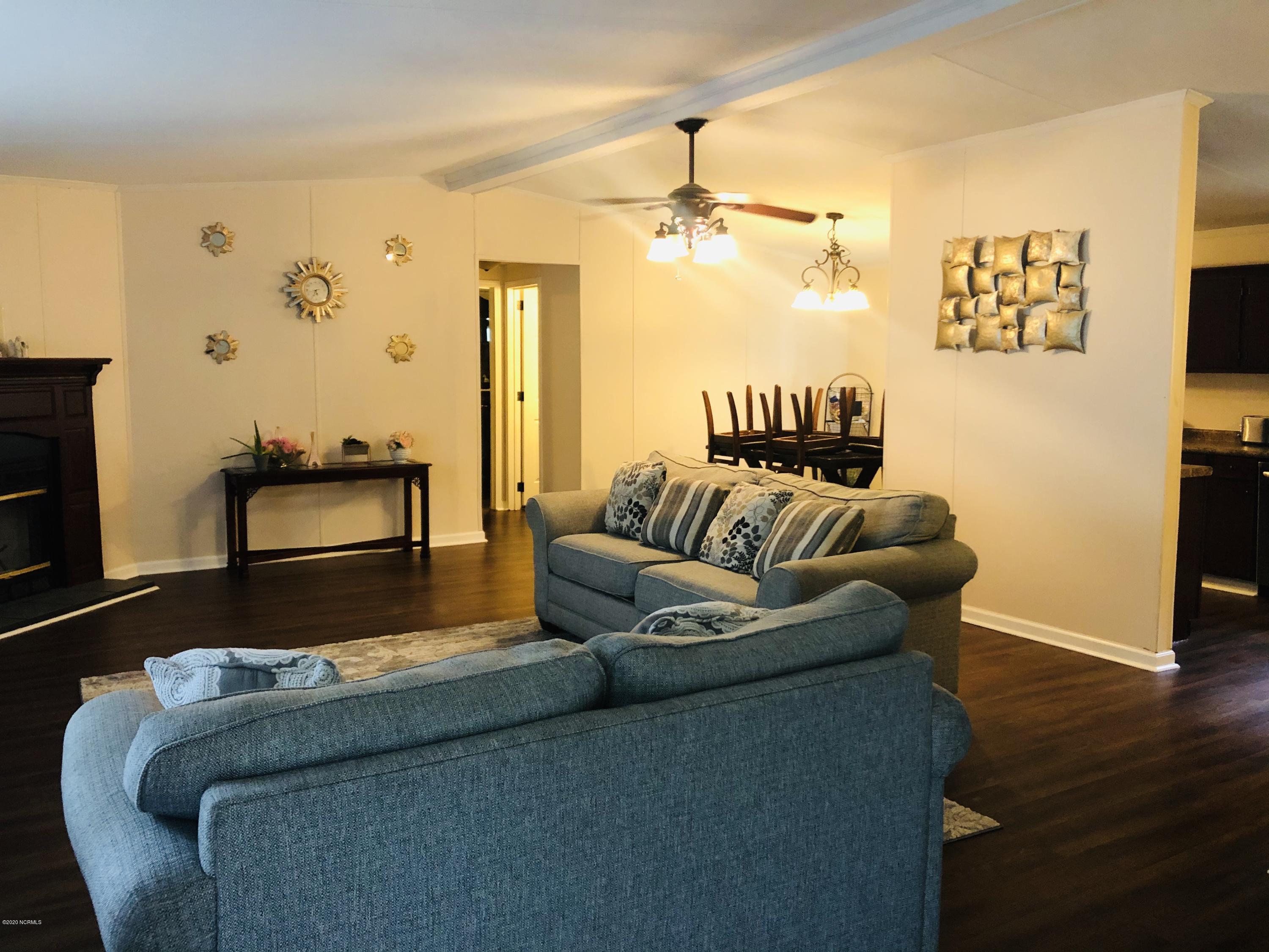 1155 Henderson Road Jacksonville, NC 28540 - Photo 5 of 35 IMG-9543