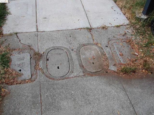 $1,380,000 | 1600 East 31st Street, Oakland, CA 94602