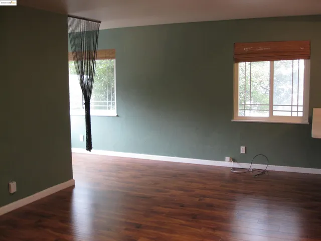 $1,380,000 | 1600 East 31st Street, Oakland, CA 94602