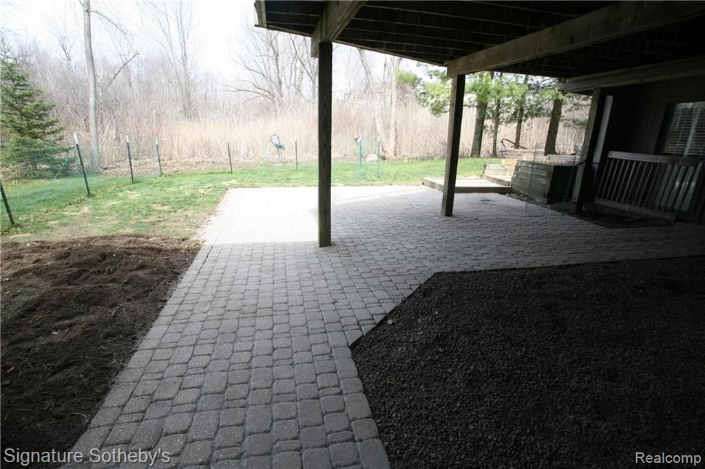 6620 Clarkston Road Clarkston, MI 48346 - Photo 66 of 72