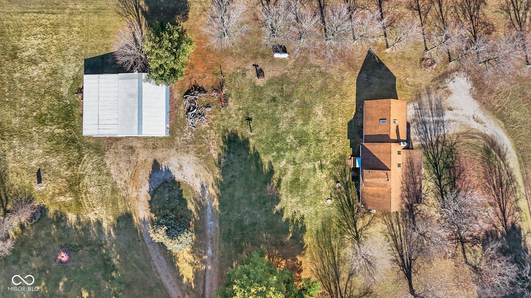 5668 South Nineveh Road Franklin, IN 46131 - Photo 2 of 52