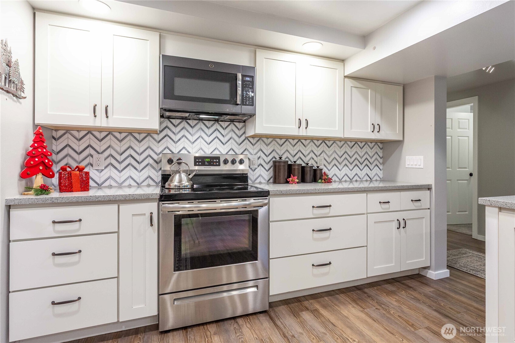 5363 Reese Hill Road Sumas, WA 98295 - Photo 4 of 40