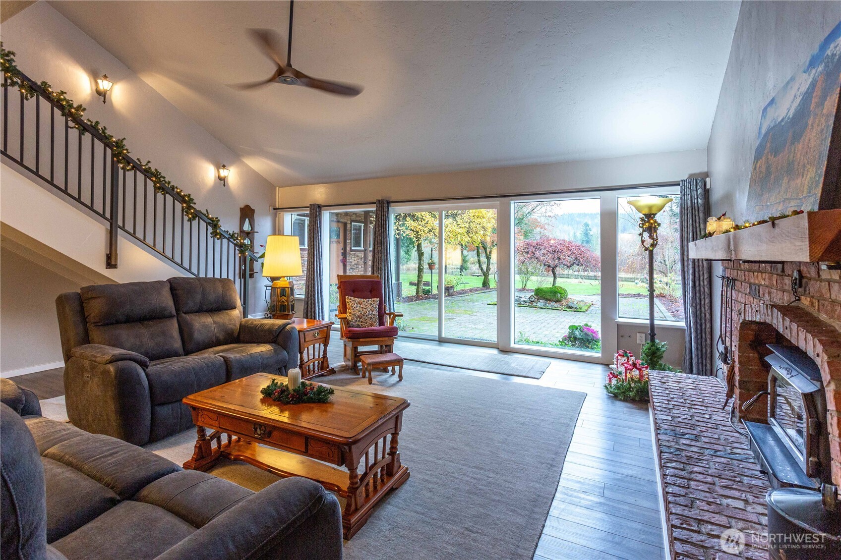 5363 Reese Hill Road Sumas, WA 98295 - Photo 7 of 40