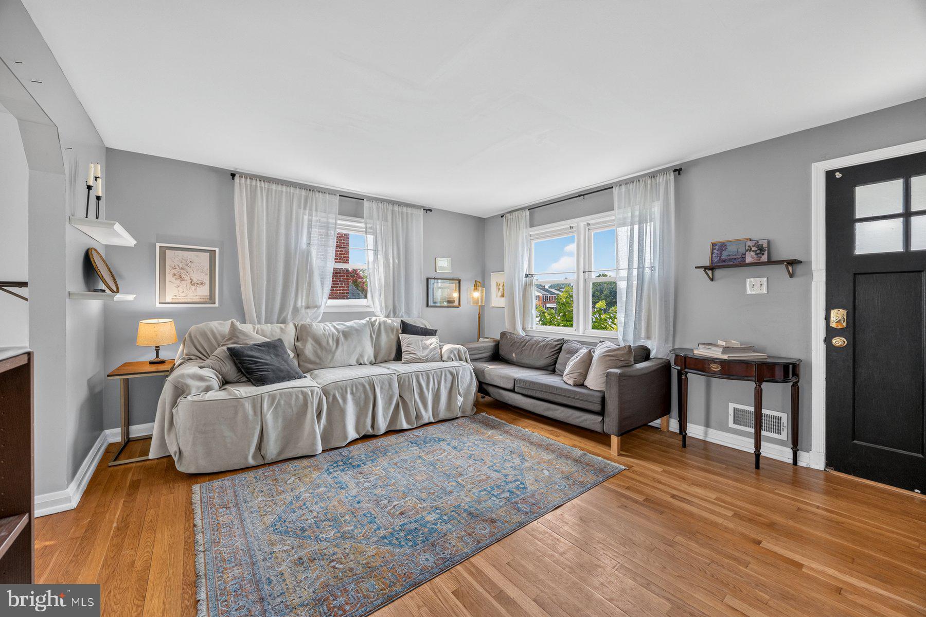 63 Garden Ridge Road Baltimore, MD 21228 - Photo 5 of 32