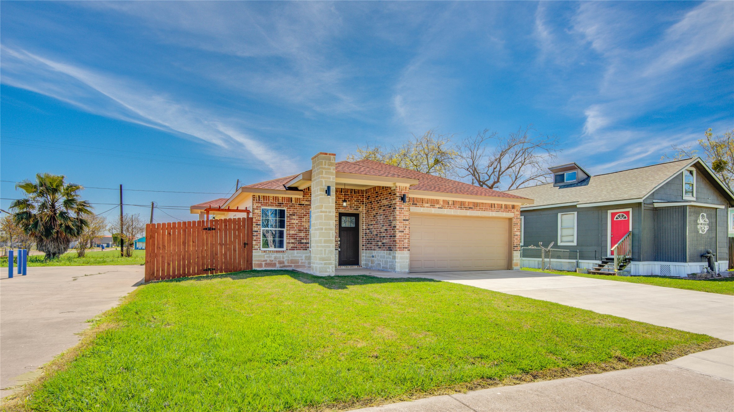 1107 West 2nd Street Freeport, TX 77541 - Photo 2 of 28