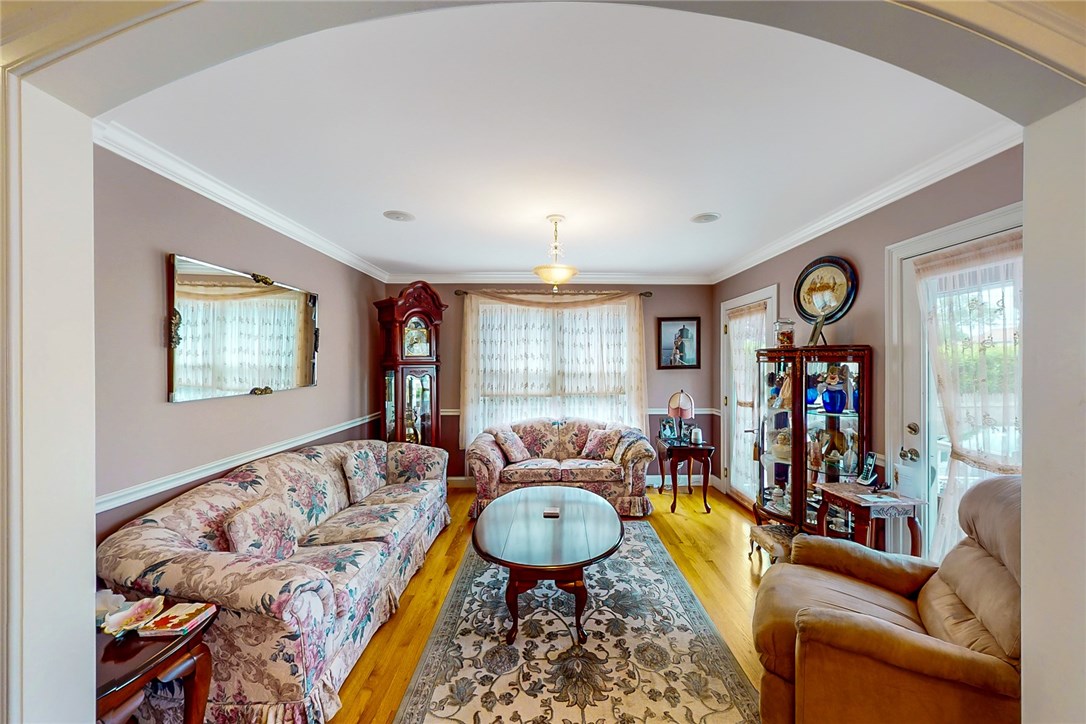 10 Camden Road Narragansett, RI 02882 - Photo 13 of 26 Gallery Image 13