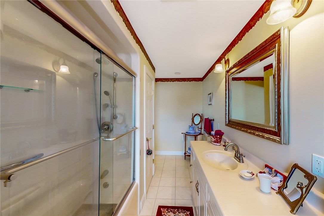 10 Camden Road Narragansett, RI 02882 - Photo 18 of 26 Gallery Image 18