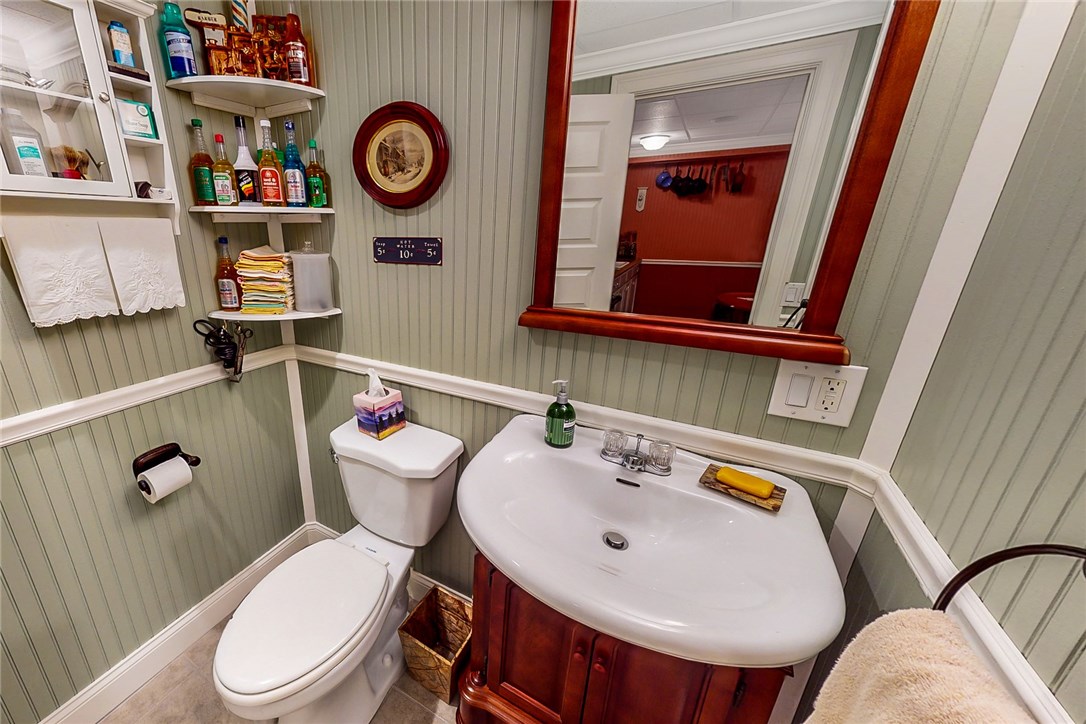 10 Camden Road Narragansett, RI 02882 - Photo 19 of 26 Gallery Image 19