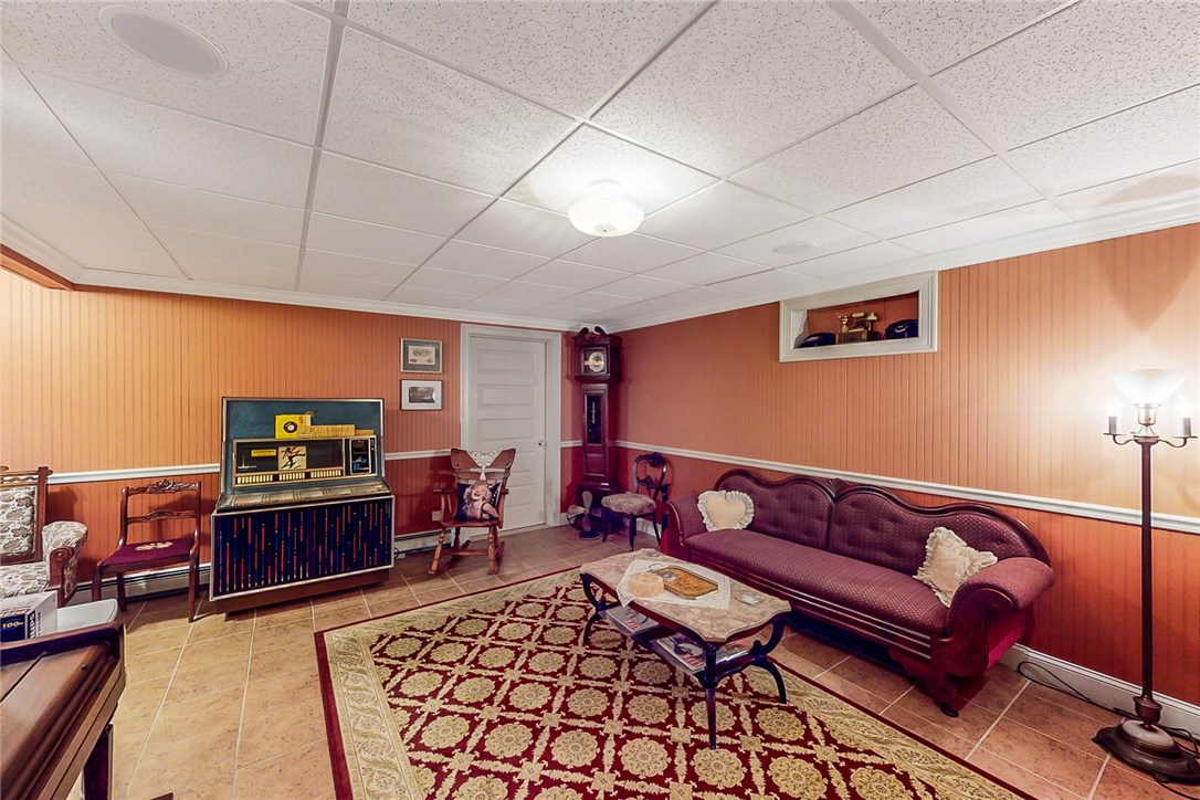 10 Camden Road Narragansett, RI 02882 - Photo 24 of 26 Gallery Image 24