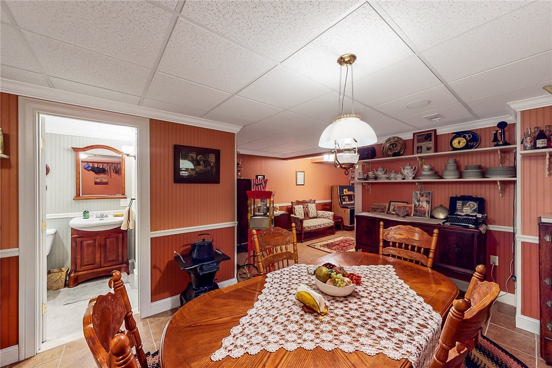 10 Camden Road Narragansett, RI 02882 - Photo 25 of 26 Gallery Image 25