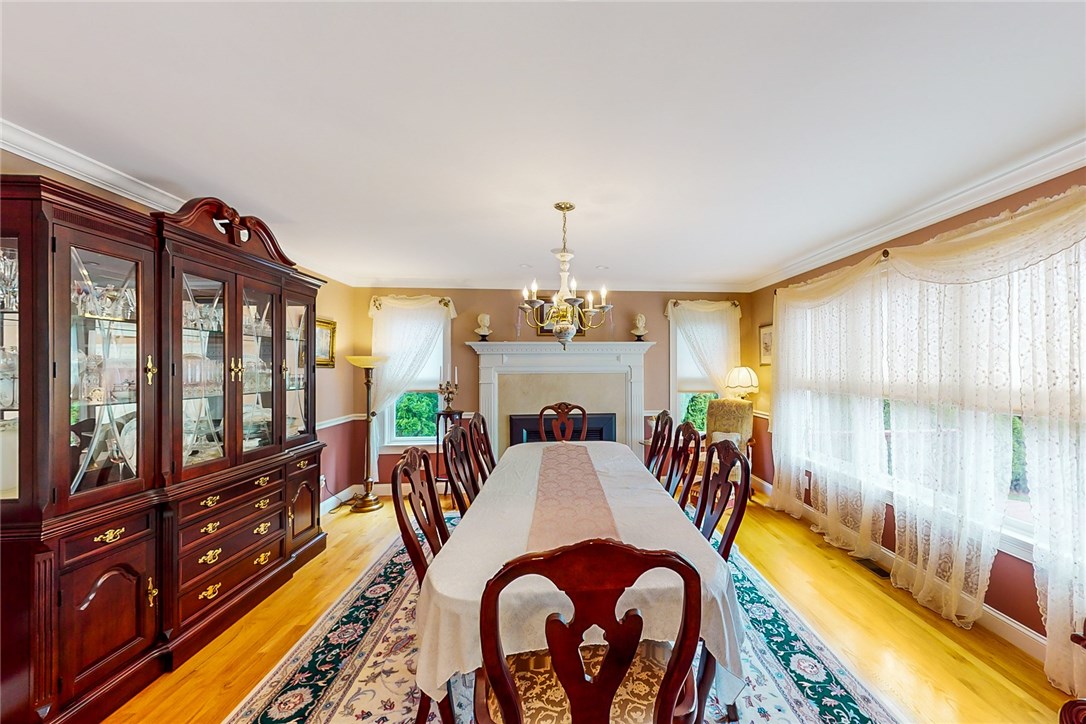 10 Camden Road Narragansett, RI 02882 - Photo 7 of 26 Gallery Image 7