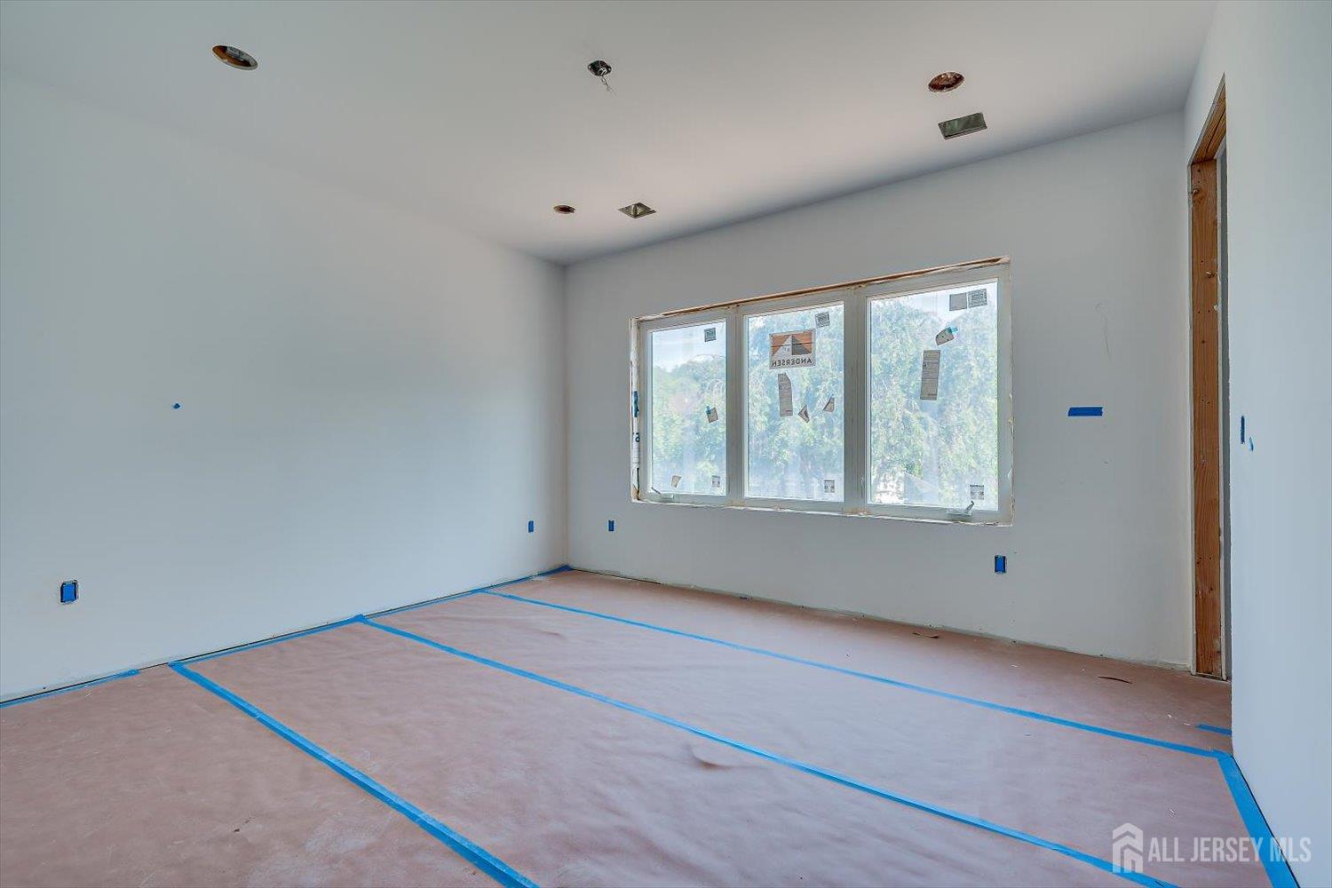54 Nevsky Street Edison, NJ 08820 - Photo 46 of 53