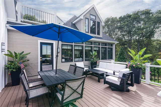 $2,500,000 | 33 Stuart Street, Westerly, RI 02891