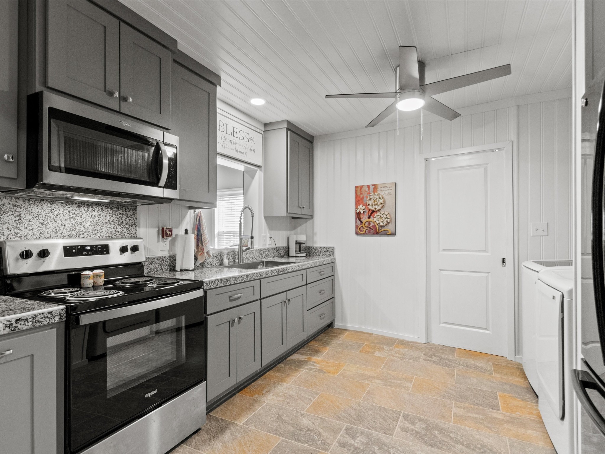 29454 Thach Road Toney, AL 35773 - Photo 8 of 36