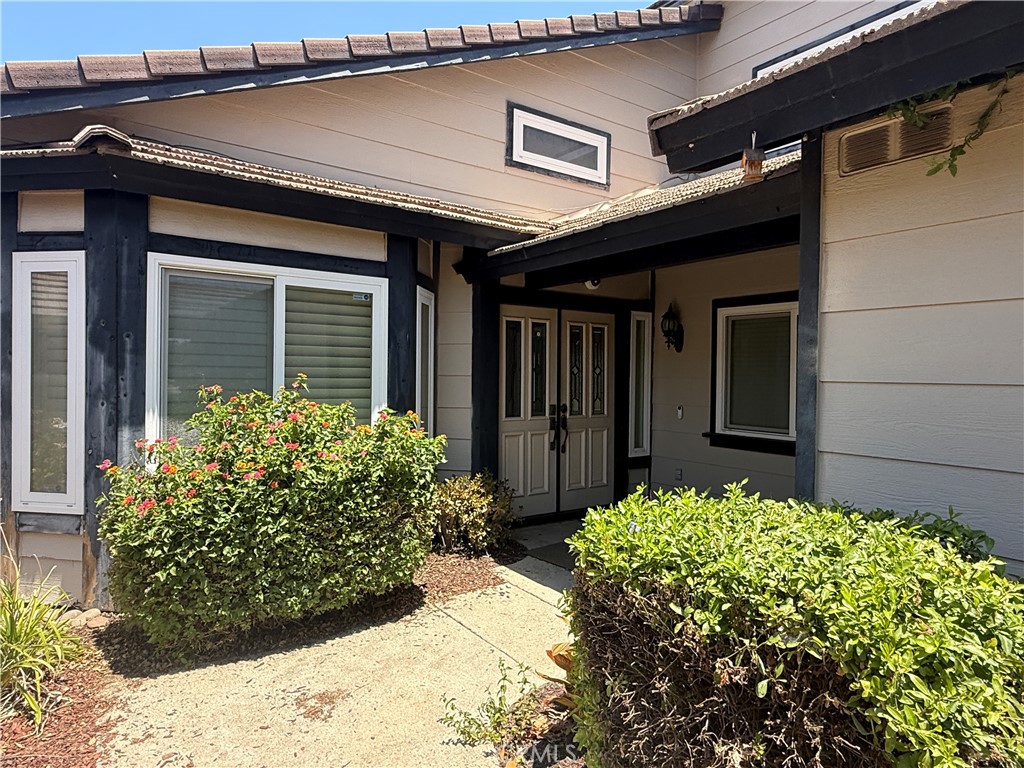 19530 Chinotto Lane Riverside, CA 92508 - Photo 5 of 43