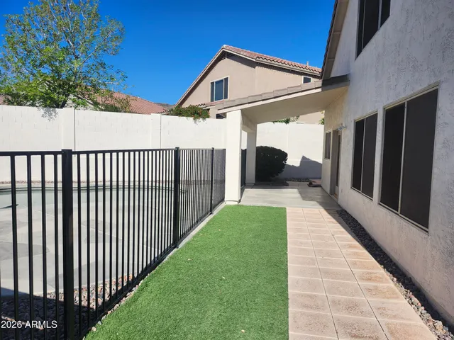 $2,950 | 15846 South 17th Lane, Phoenix, AZ 85045