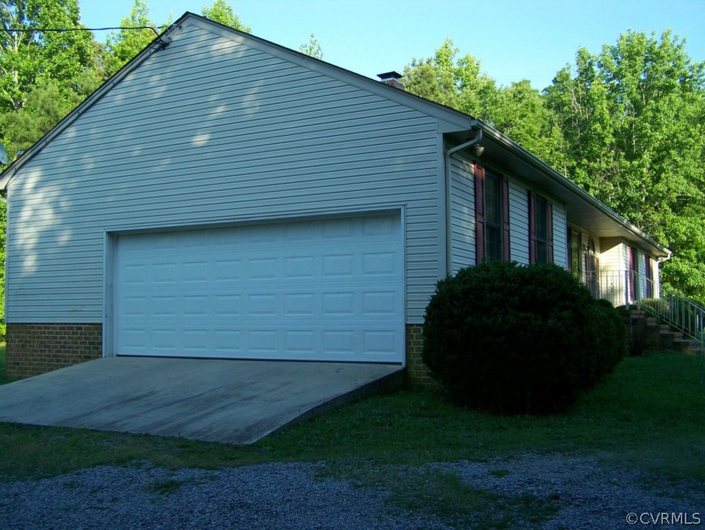 12300 Quaker Road Dinwiddie, VA 23841 - Photo 19 of 20 Gallery Image 19