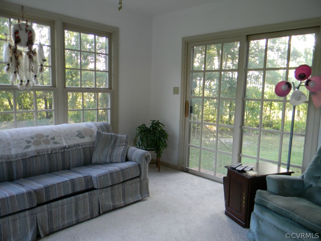 12300 Quaker Road Dinwiddie, VA 23841 - Photo 10 of 20 Gallery Image 10