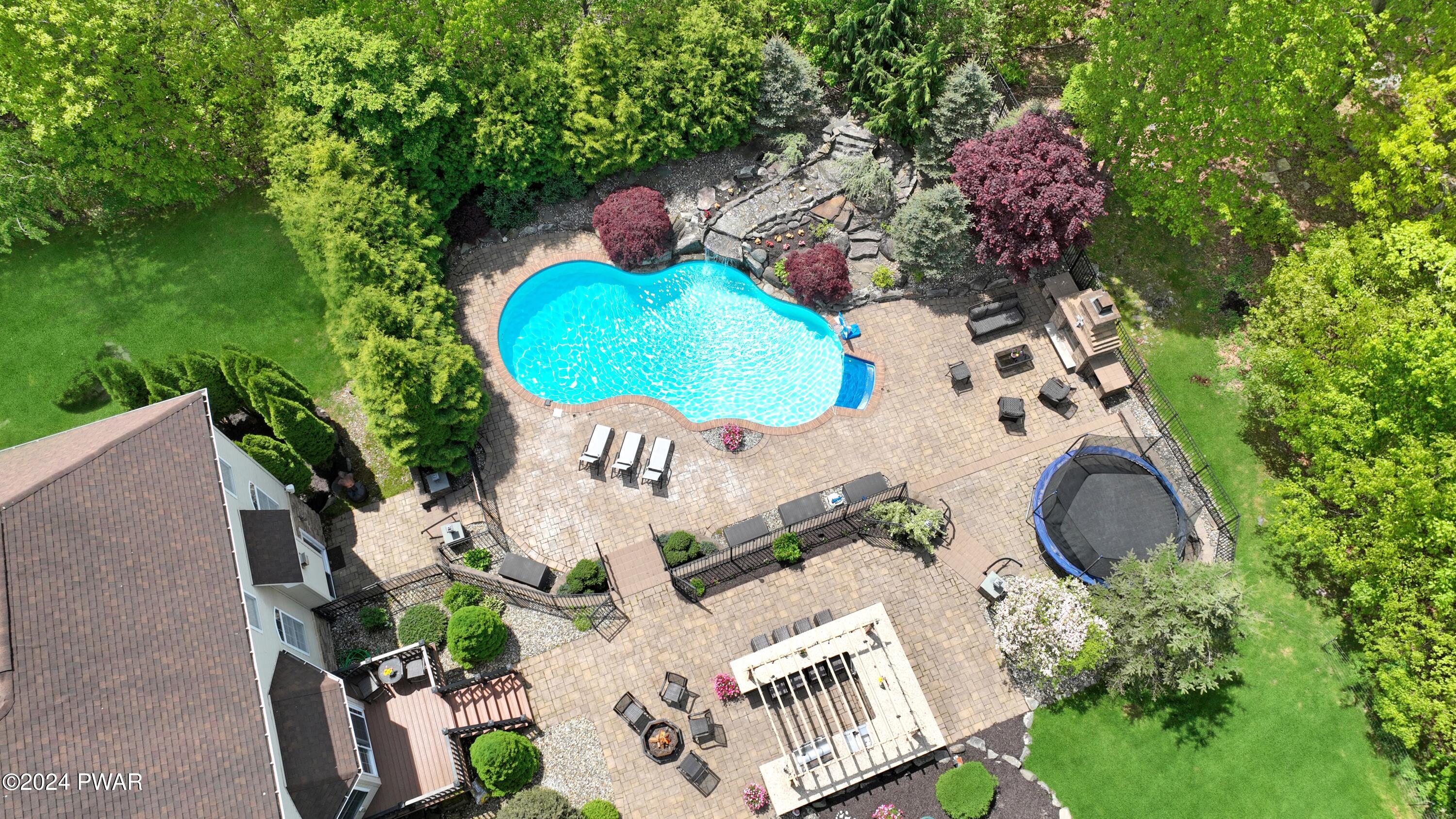 126 Congress Road Milford, PA 18337 - Photo 2 of 88