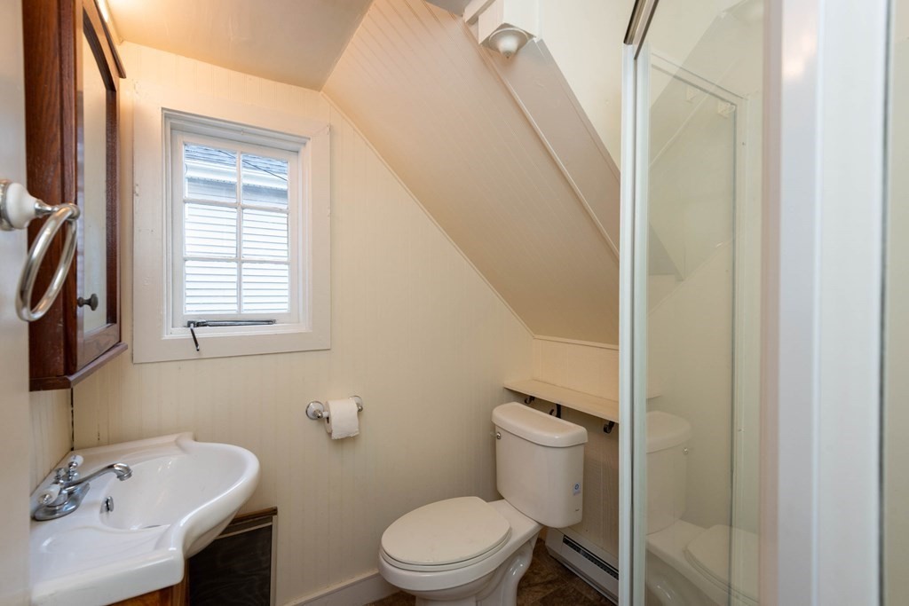 42 Rockingham Street Lynn, MA 01902 - Photo 9 of 21 Gallery Image 9