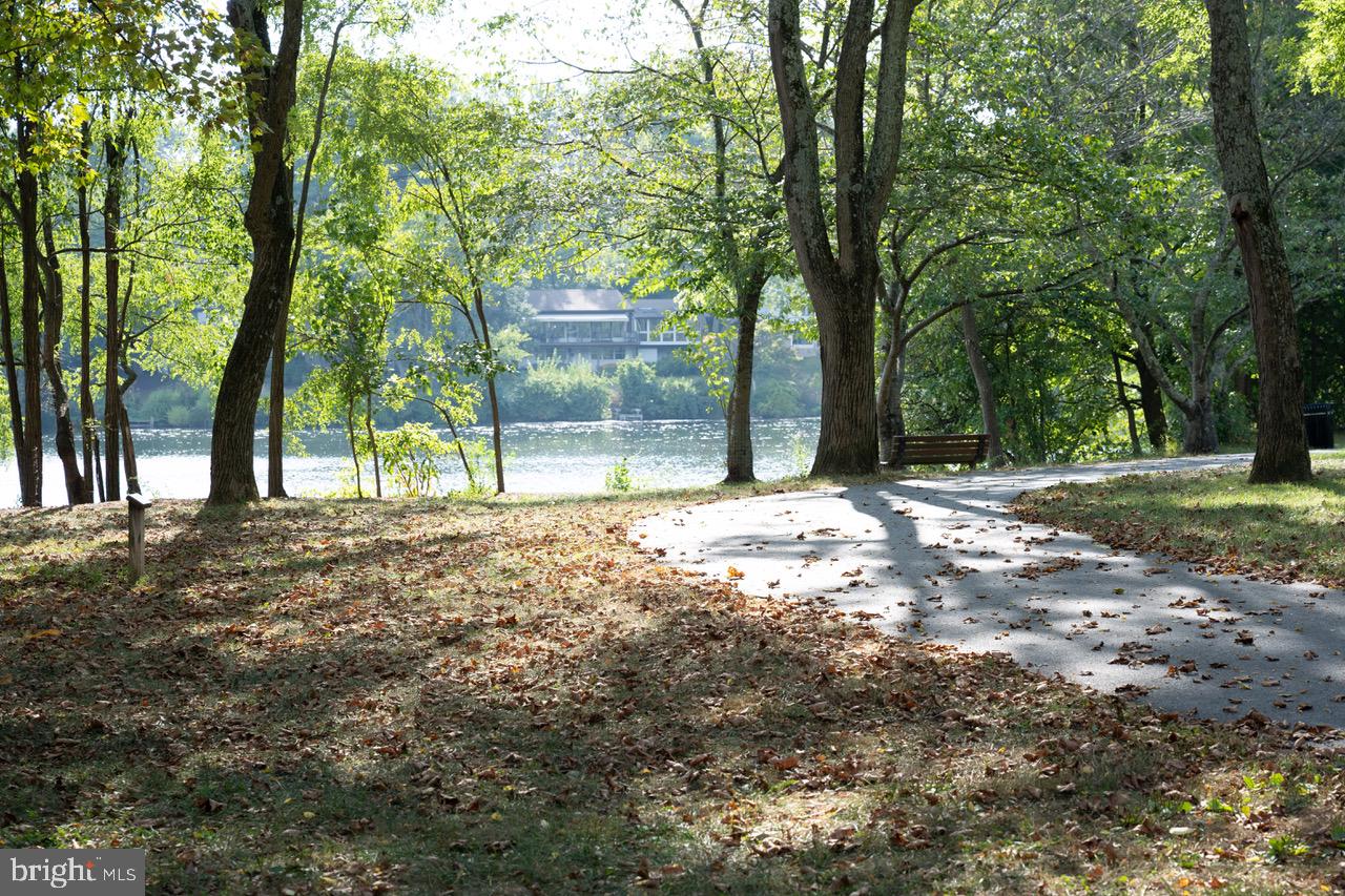 10136 Spring Pools Lane Columbia, MD 21044 - Photo 31 of 61 Gallery Image 31