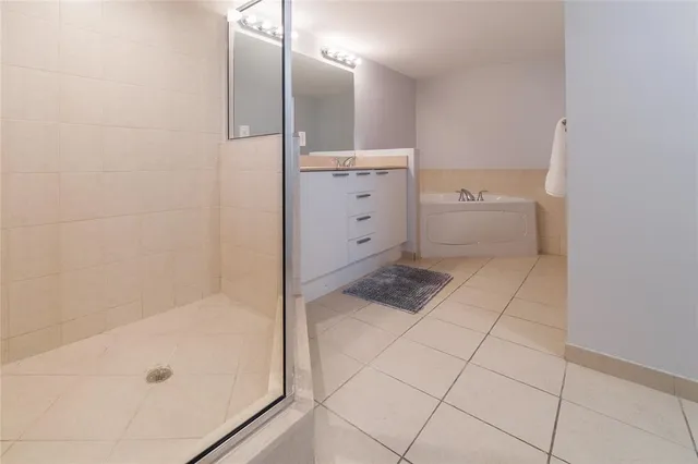 a bathroom with a bathtub