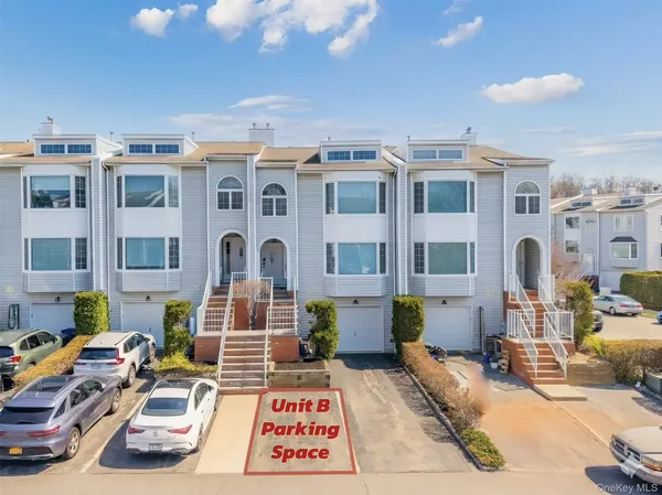 $799,000 | 241-49 Oak Park Drive, Unit B | Douglaston