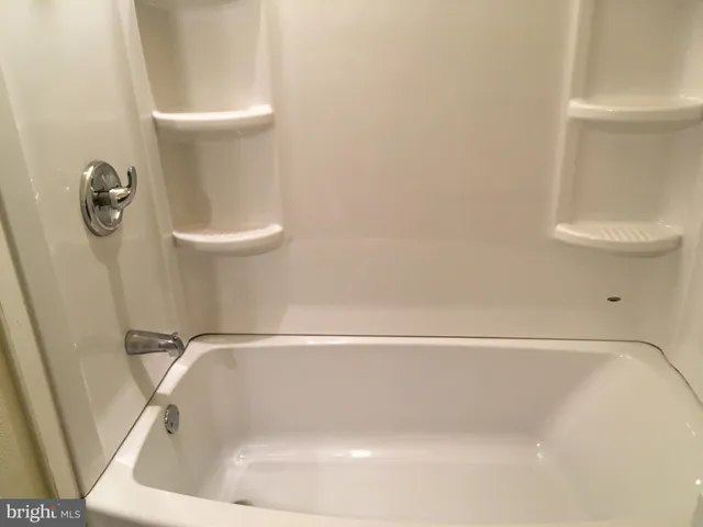 $1,800 | 800 Morgan Avenue, Palmyra, NJ 08065